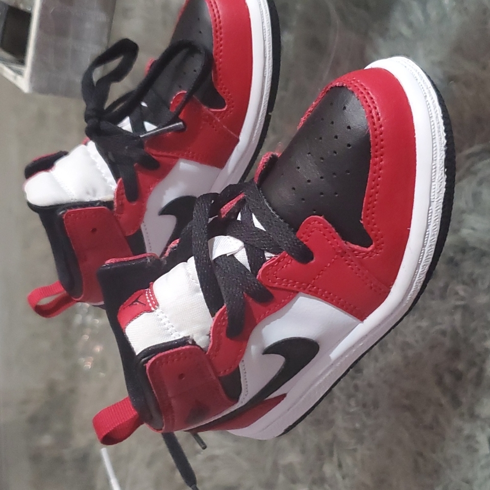 Jordan 1